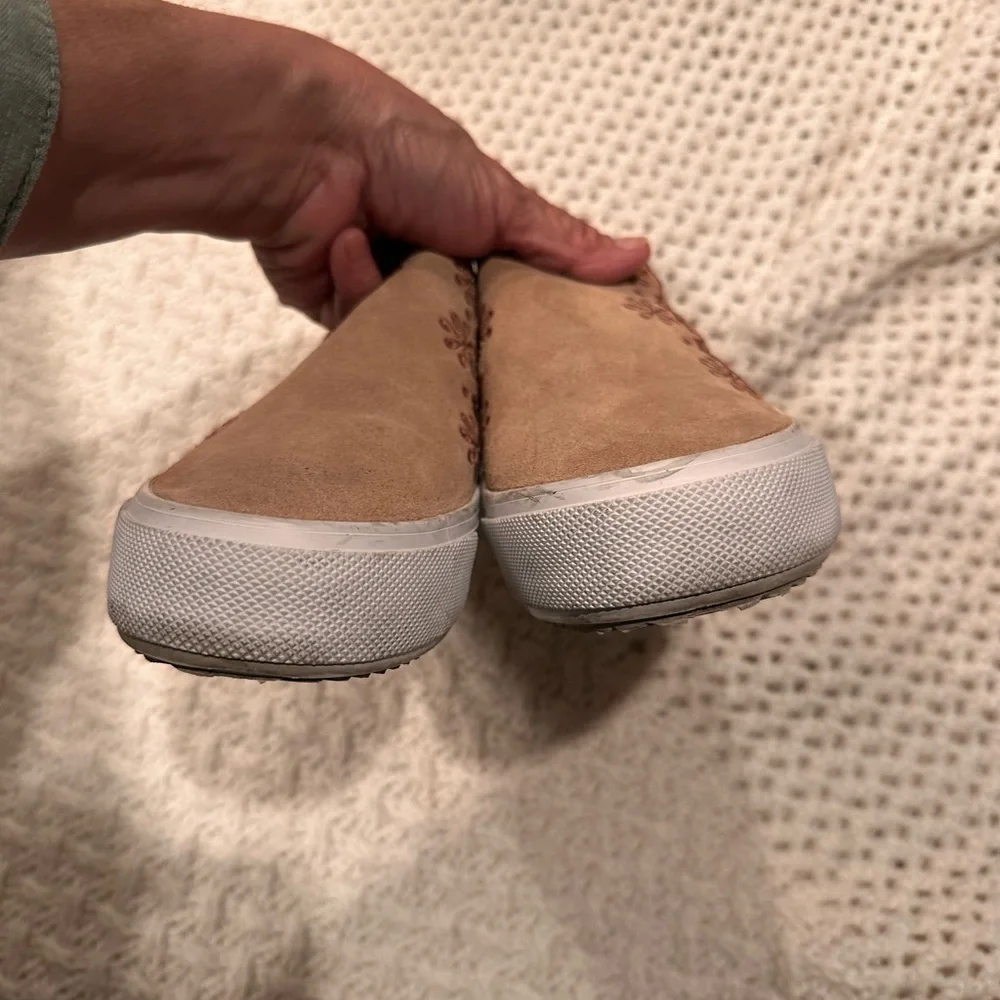 SEE BY CHLOE SIZE 38 USA 7/5 Brown Suede Slip-On Sneakers with Floral Design